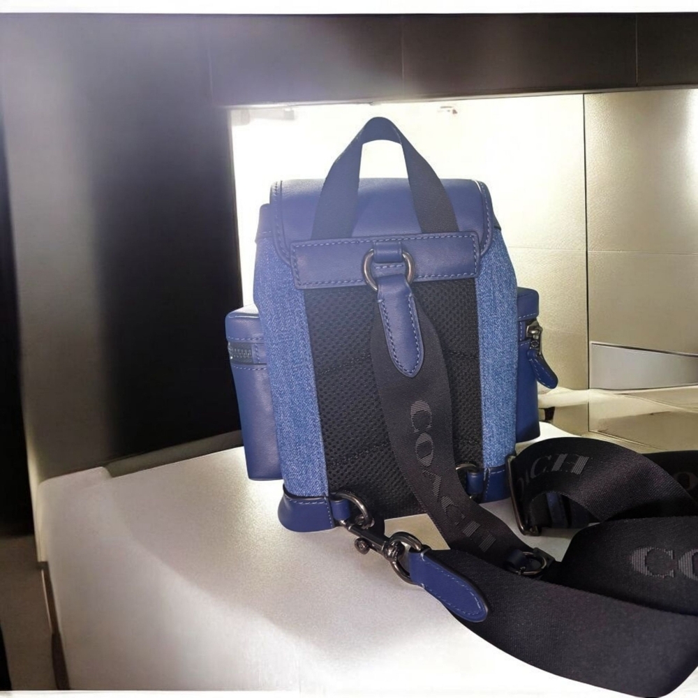 ๐ COACH Denim & Leather Sprint Slim Backpack / Crossbody โ Navy Blue - Picture 2 of 3